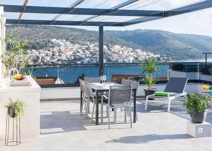 Penthouse Adriatic Blue