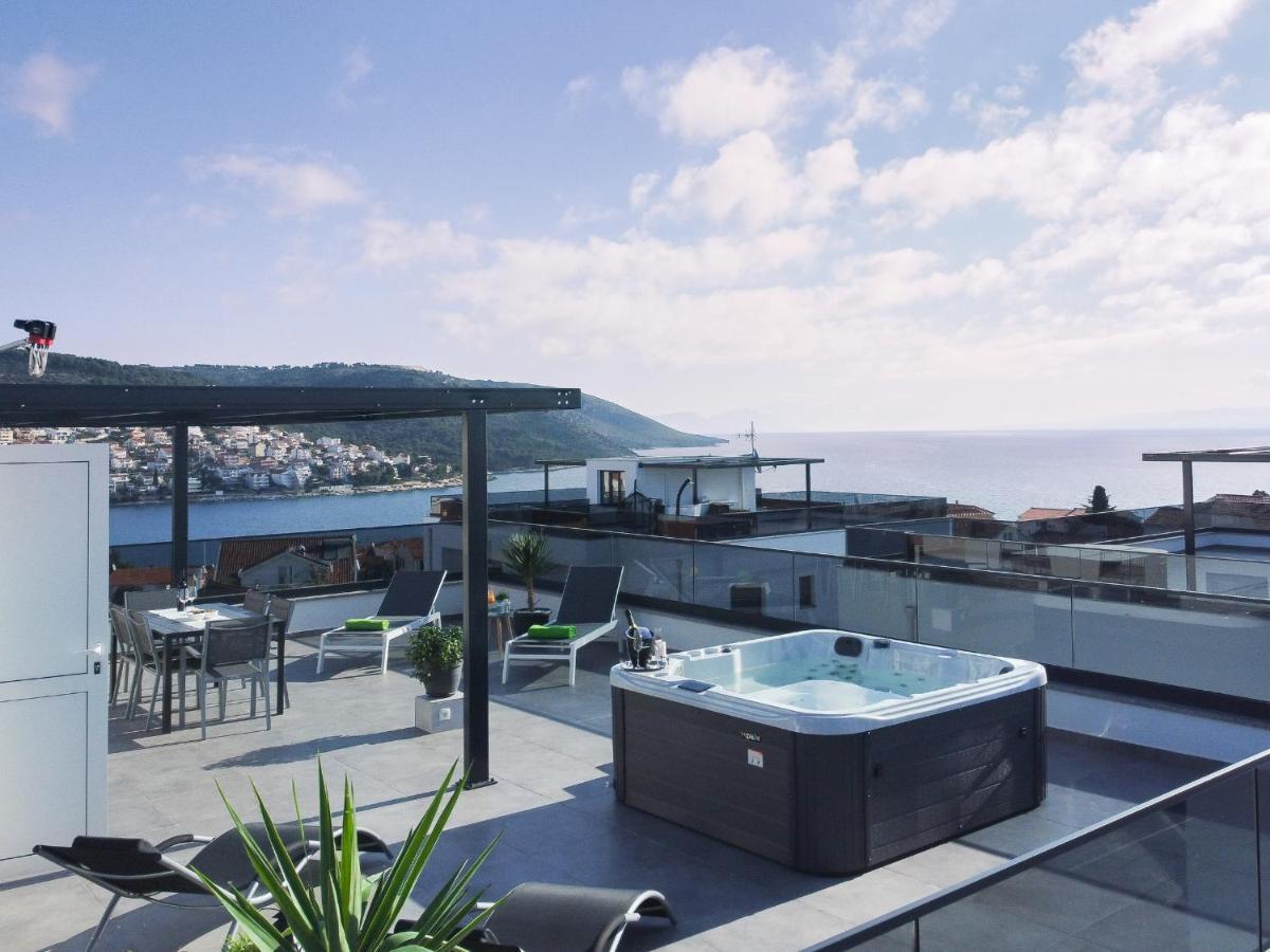 Apartment Penthouse Adriatic Blue *